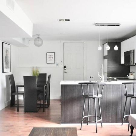 Cozy 1 Bd Suite Centrally Located North Vancouver Ngoại thất bức ảnh