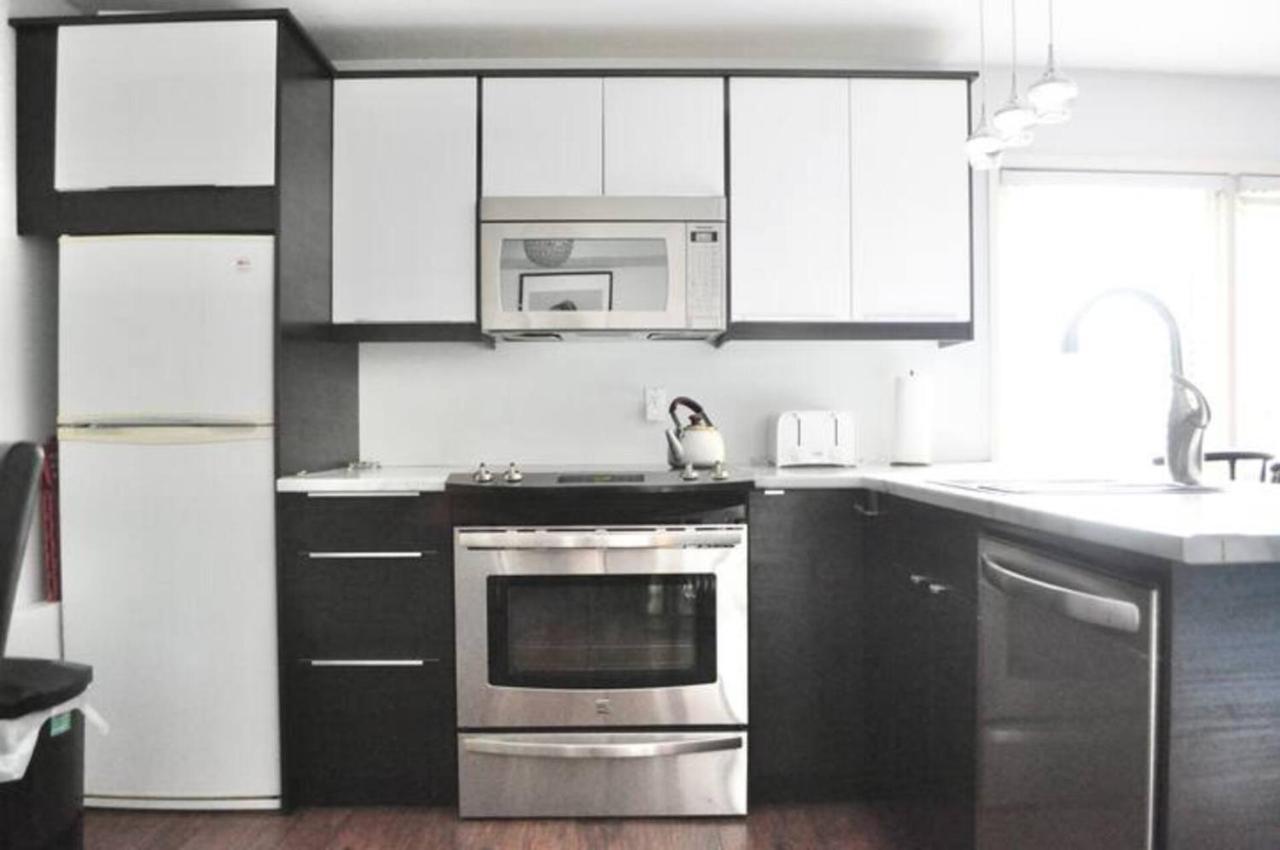 Cozy 1 Bd Suite Centrally Located North Vancouver Ngoại thất bức ảnh