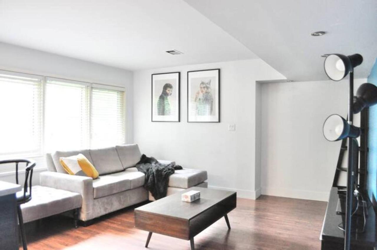 Cozy 1 Bd Suite Centrally Located North Vancouver Ngoại thất bức ảnh